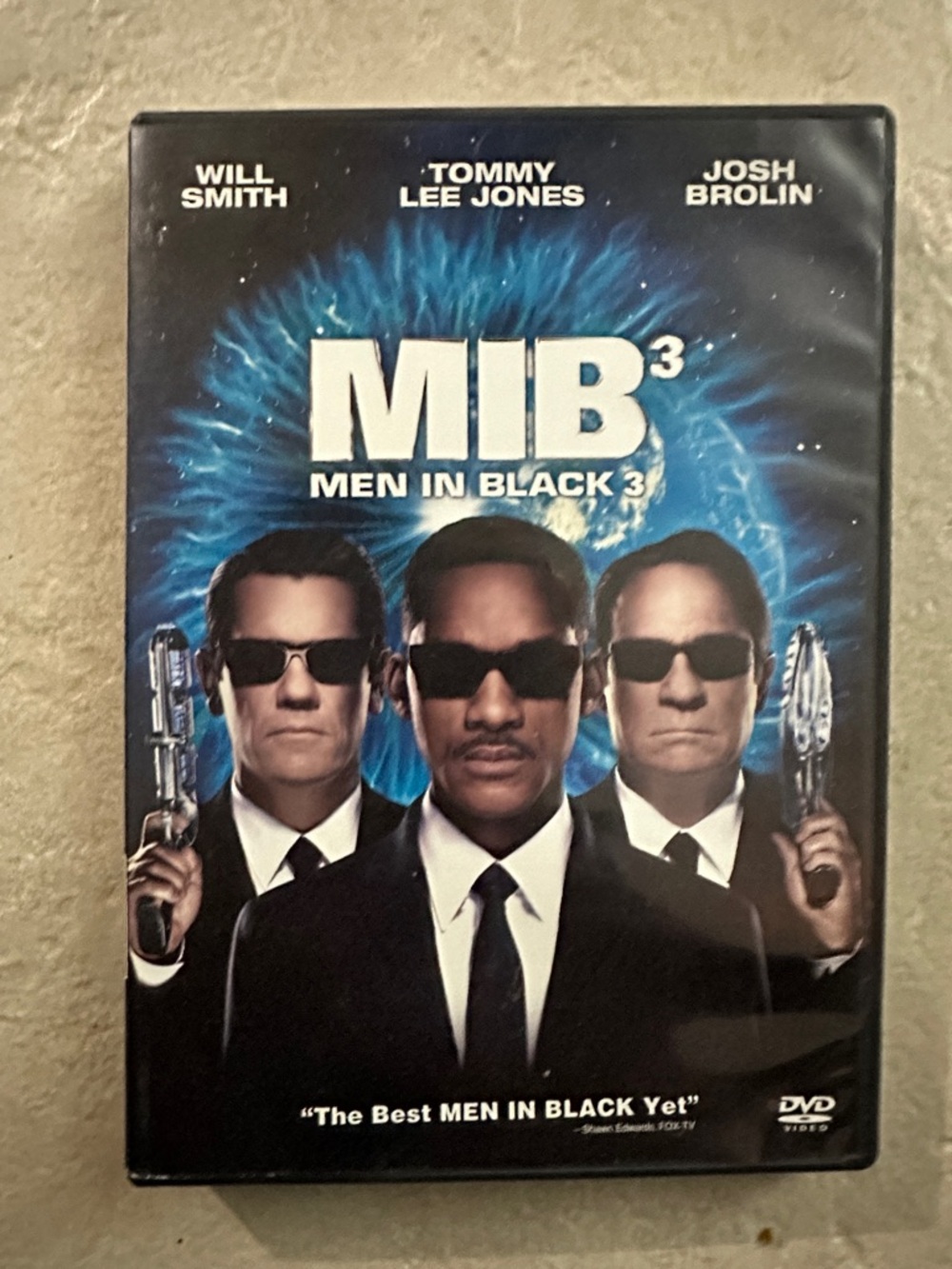 MIB³ Men in Black 3 DVD - Black & Blue Cover